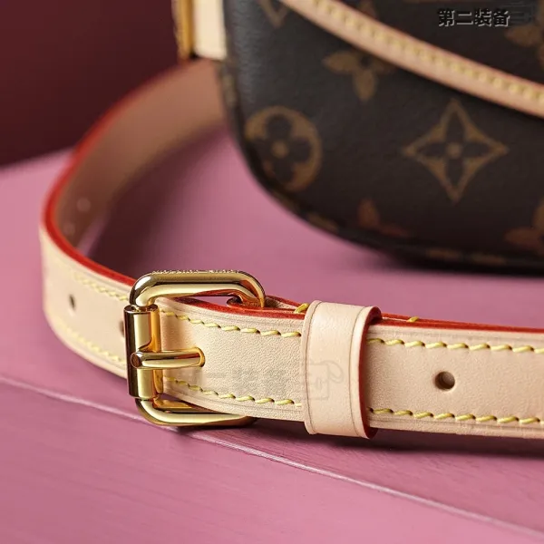 Louis Vuitton Monogram Saddle Bag Beige Crossbody Bag - 23