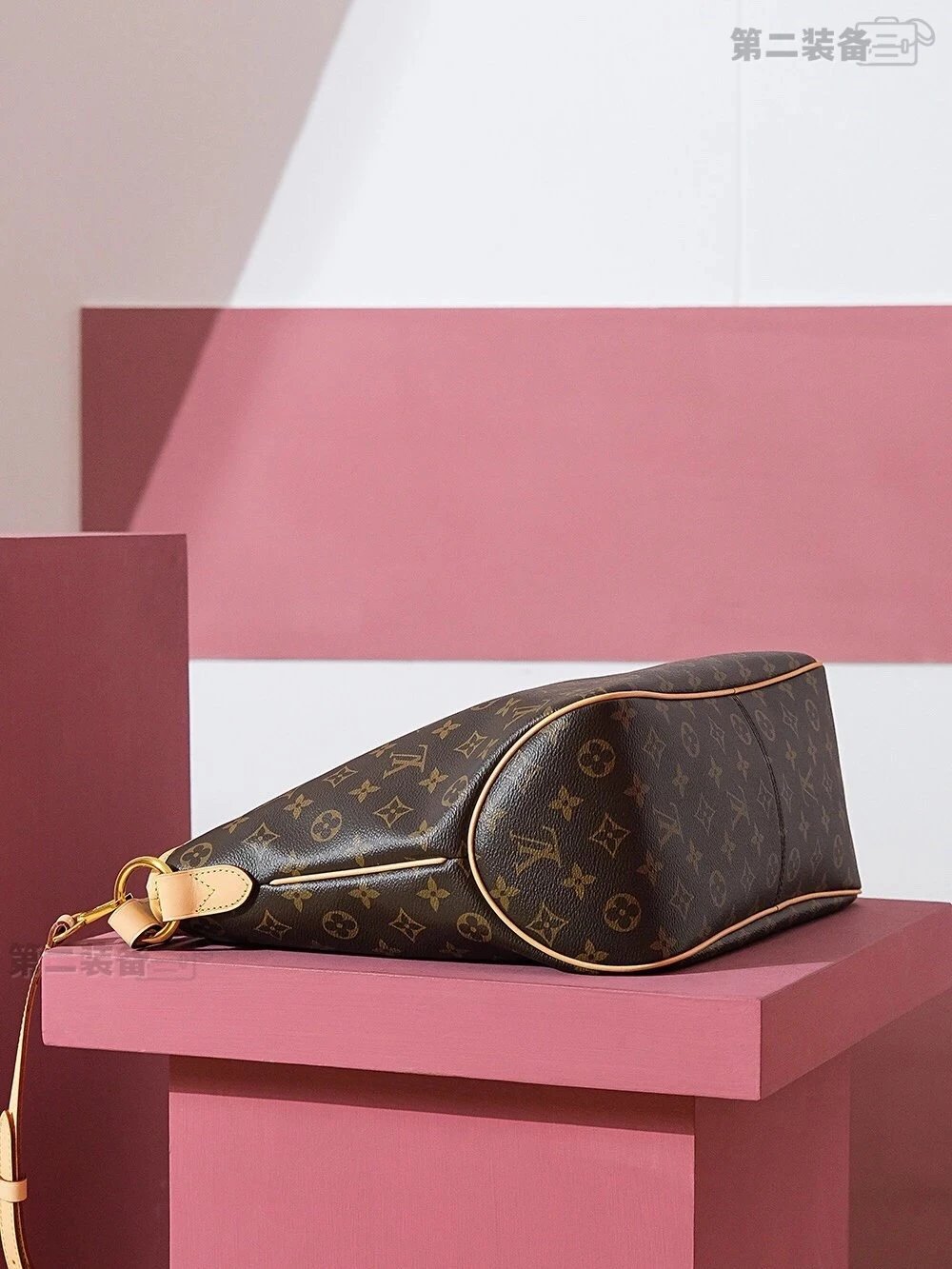 Louis Vuitton Monogram Canvas Neo Noé Shoulder Bag Brown - 27
