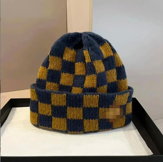 Louis Vuitton Monogram Knit Beanie Blue Casual
