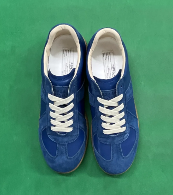 Maison Margiela Replica Blue Suede Casual Sneakers