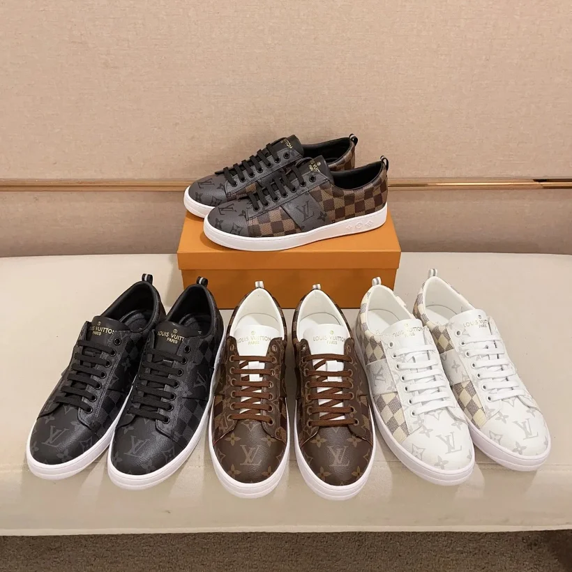 LV Casual