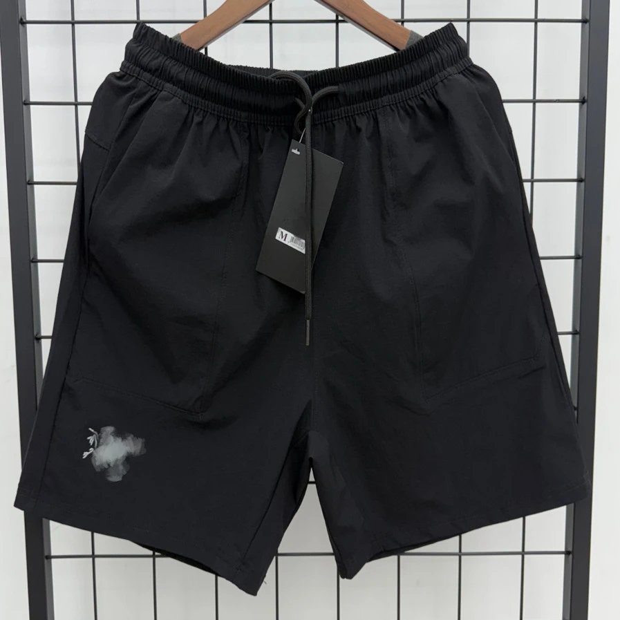 Style 102 Black始祖N Shorts