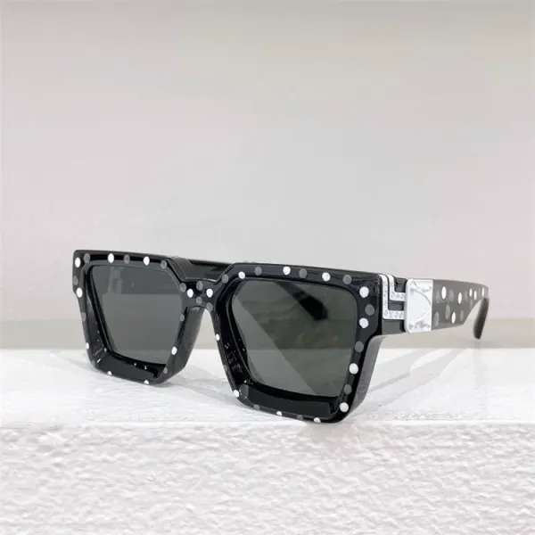 Design Polka Dot Rivet-Embellished Oversized Square Sunglasses - 1