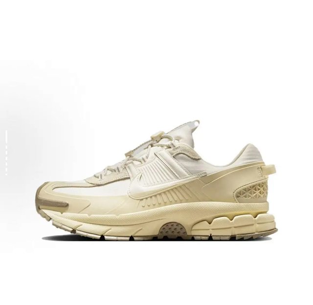 Nike Zoom Vomero Roam Shoes: seller detail photo 4