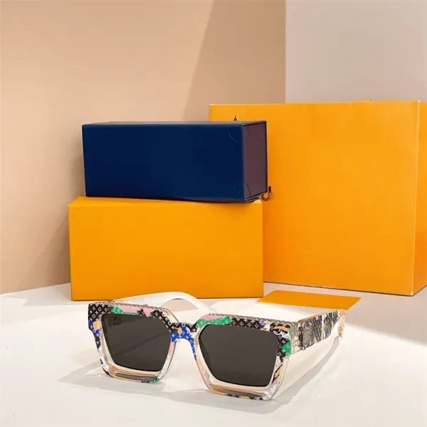 Louis Vuitton Multicolor Monogram Print Oversized Square Sunglasses - 1