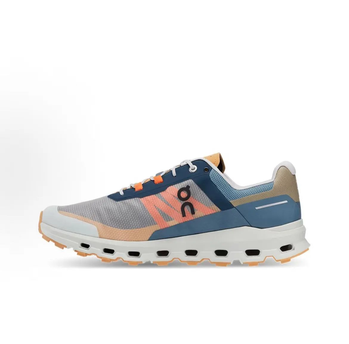 On Clouds Sneakers