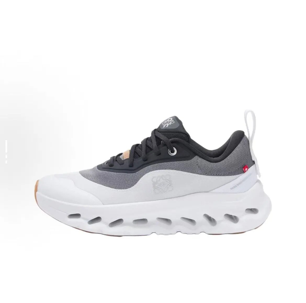 On Clouds Sneakers