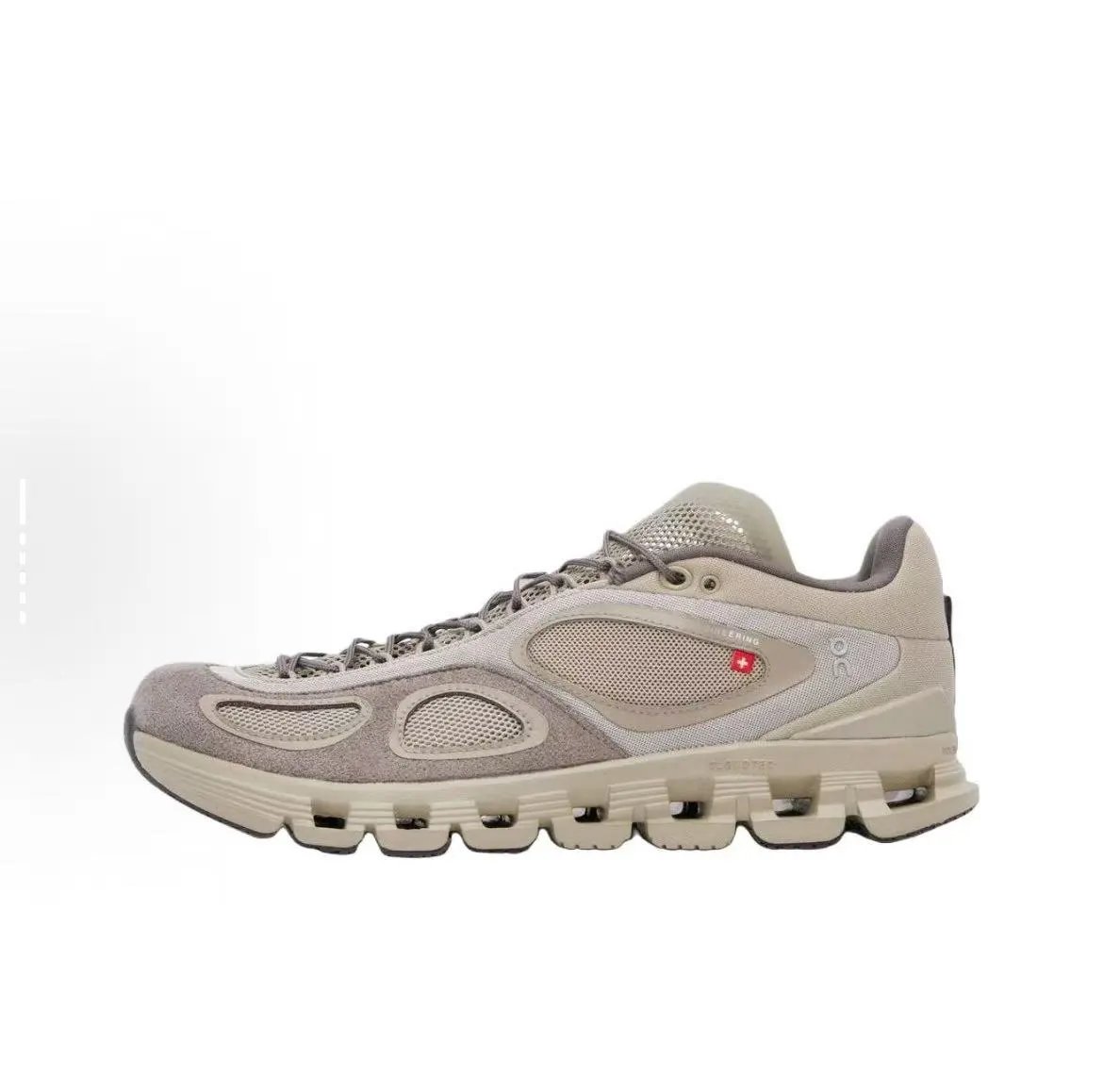 On Clouds Sneakers
