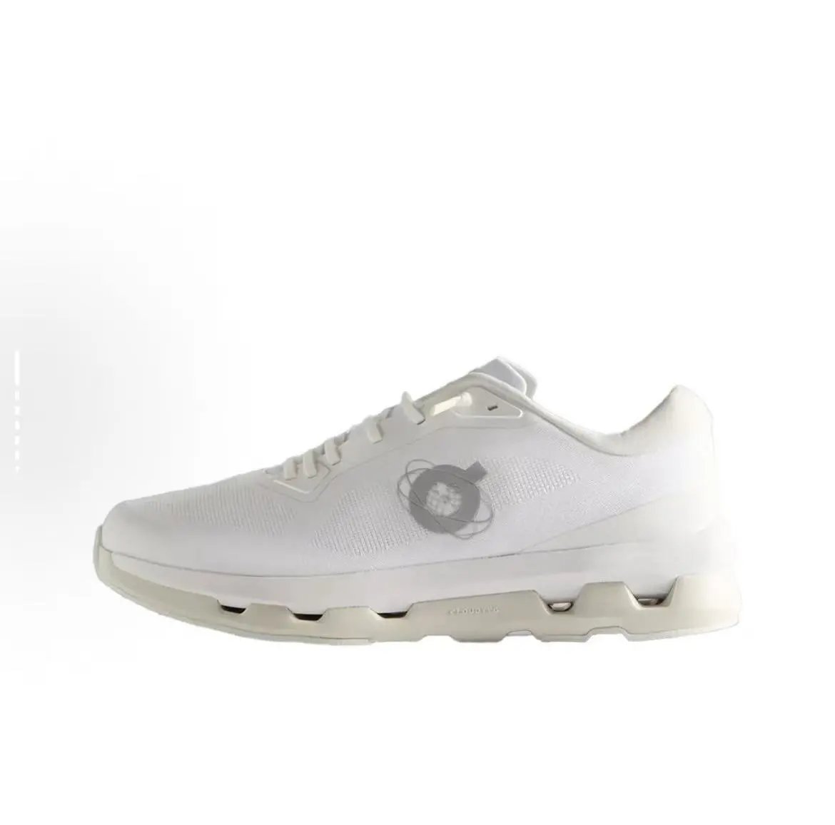 On Clouds Sneakers
