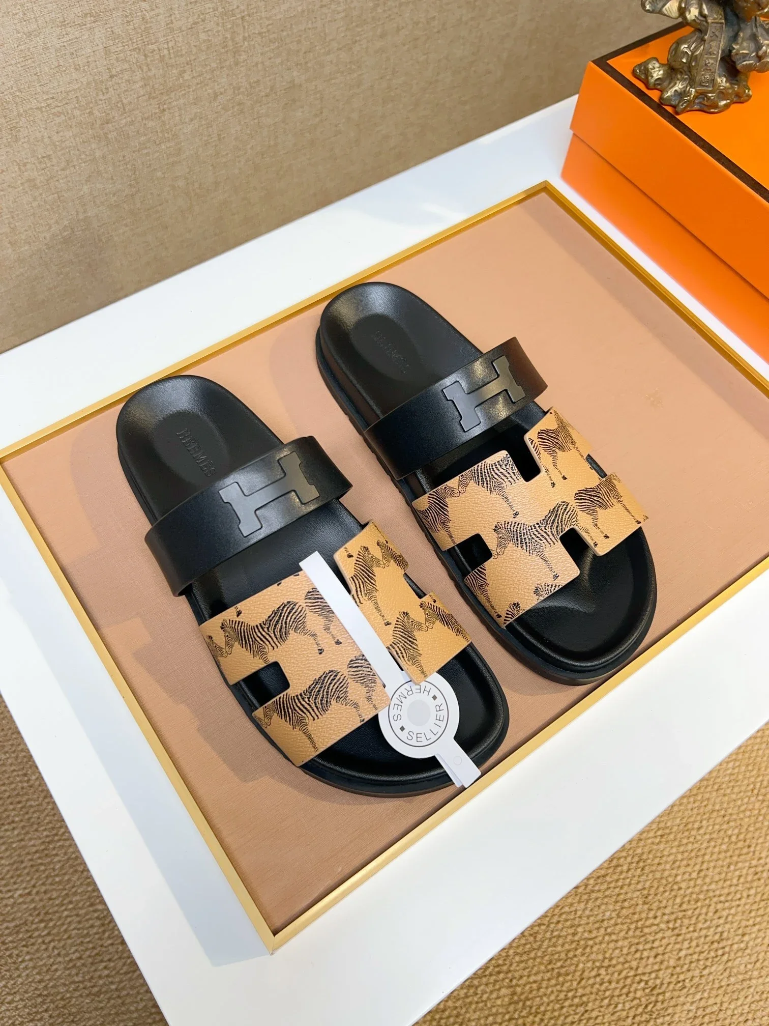 Hermès Slides