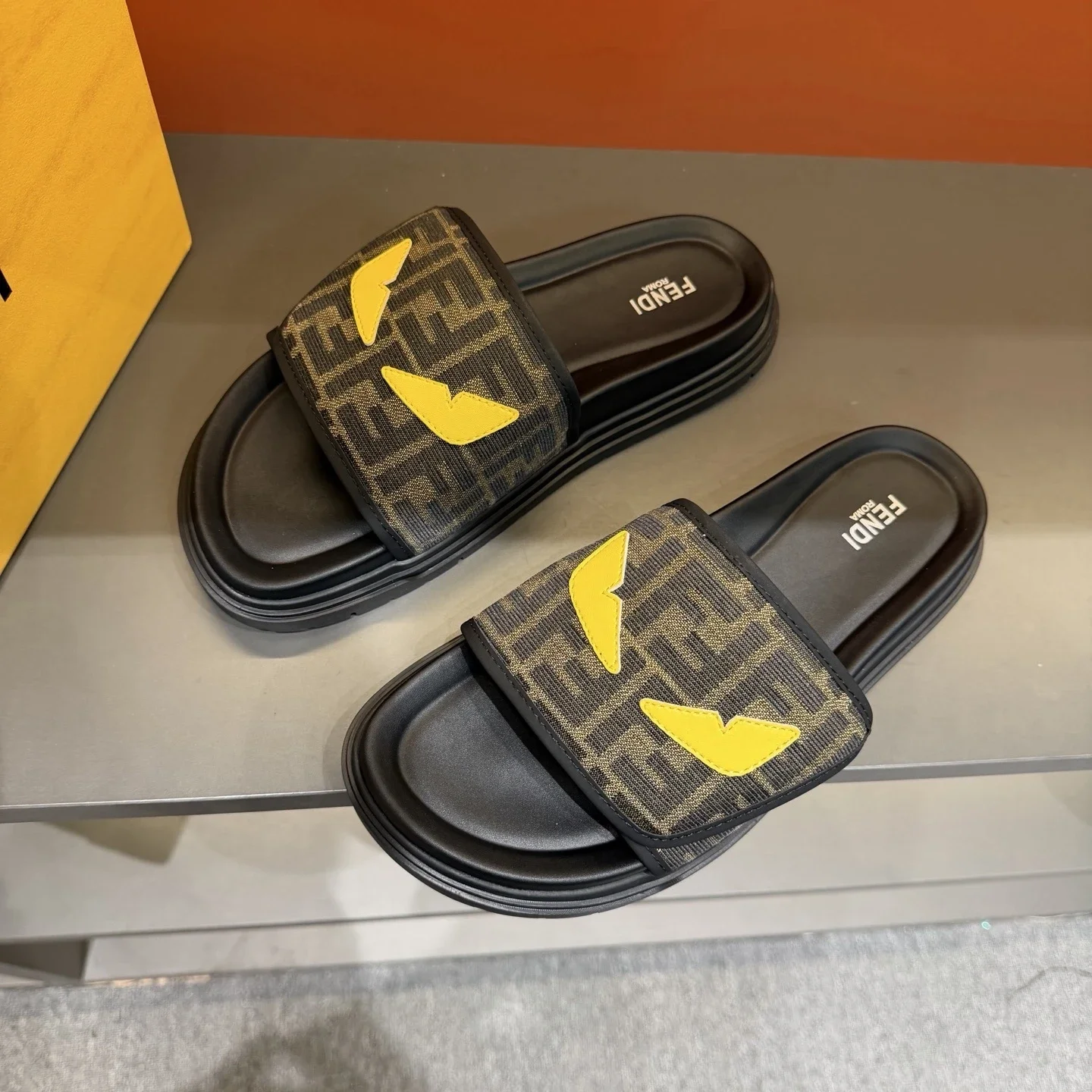 FENDI Slides