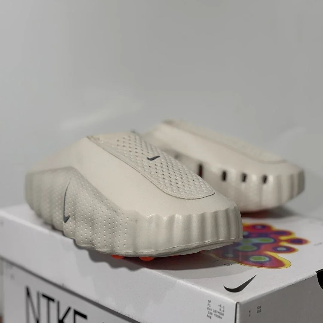 Nike Mind 001 Mules