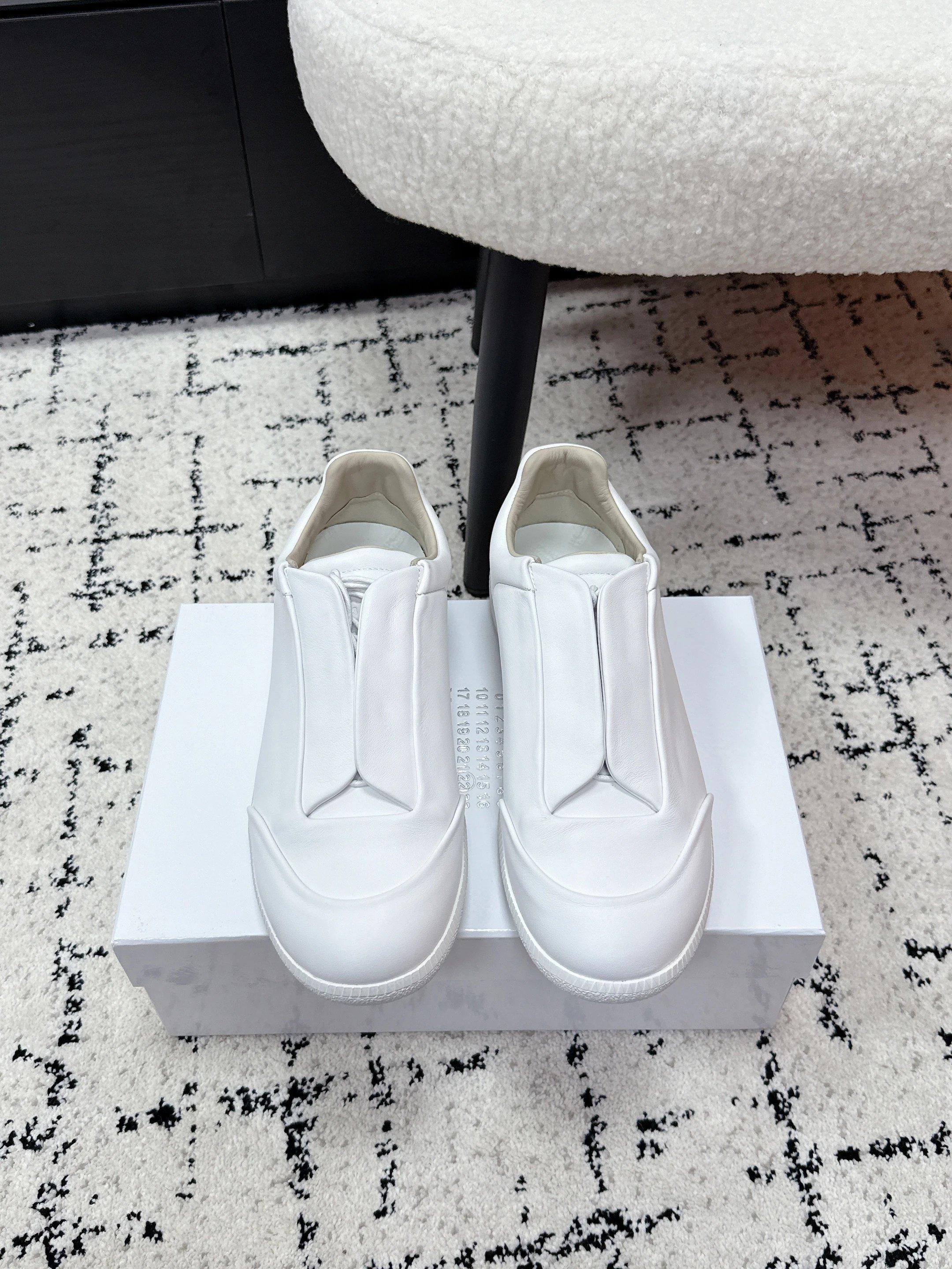 SK24-20081