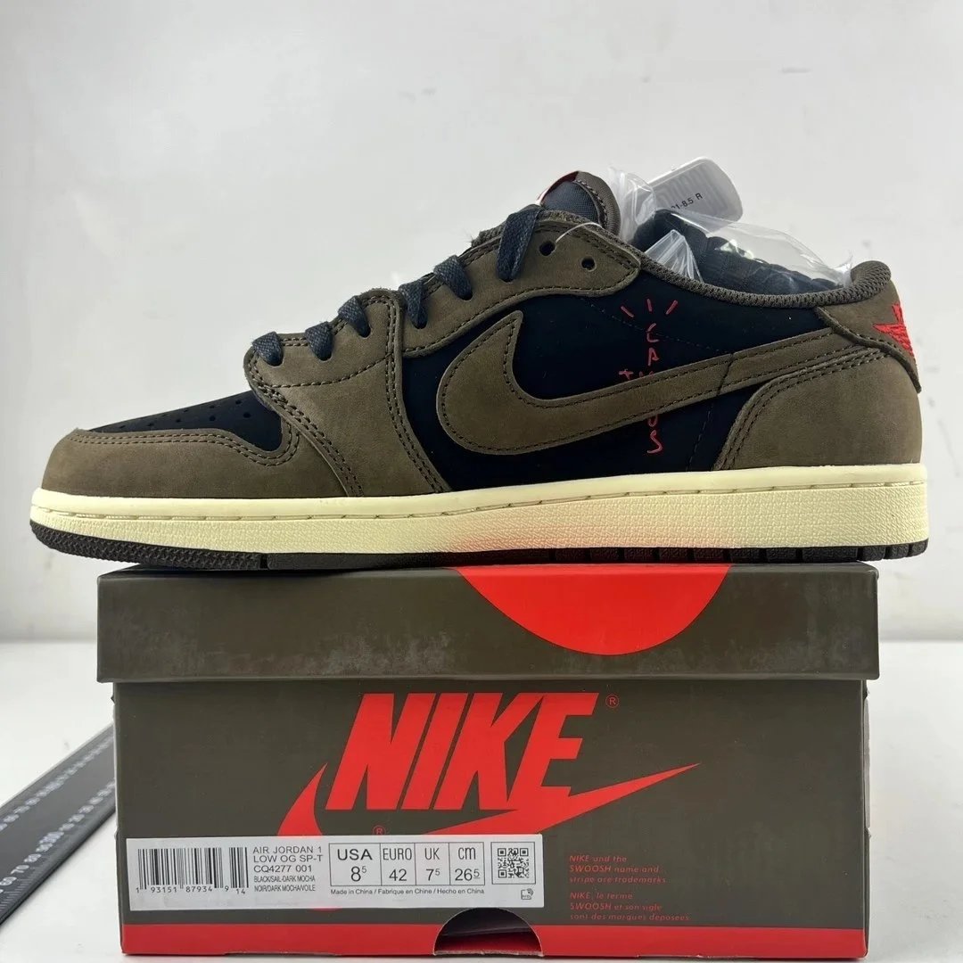 Nike x Travis Scott Air Jordan 1 Low OG 'Cactus Jack' Navy Sneakers - 34