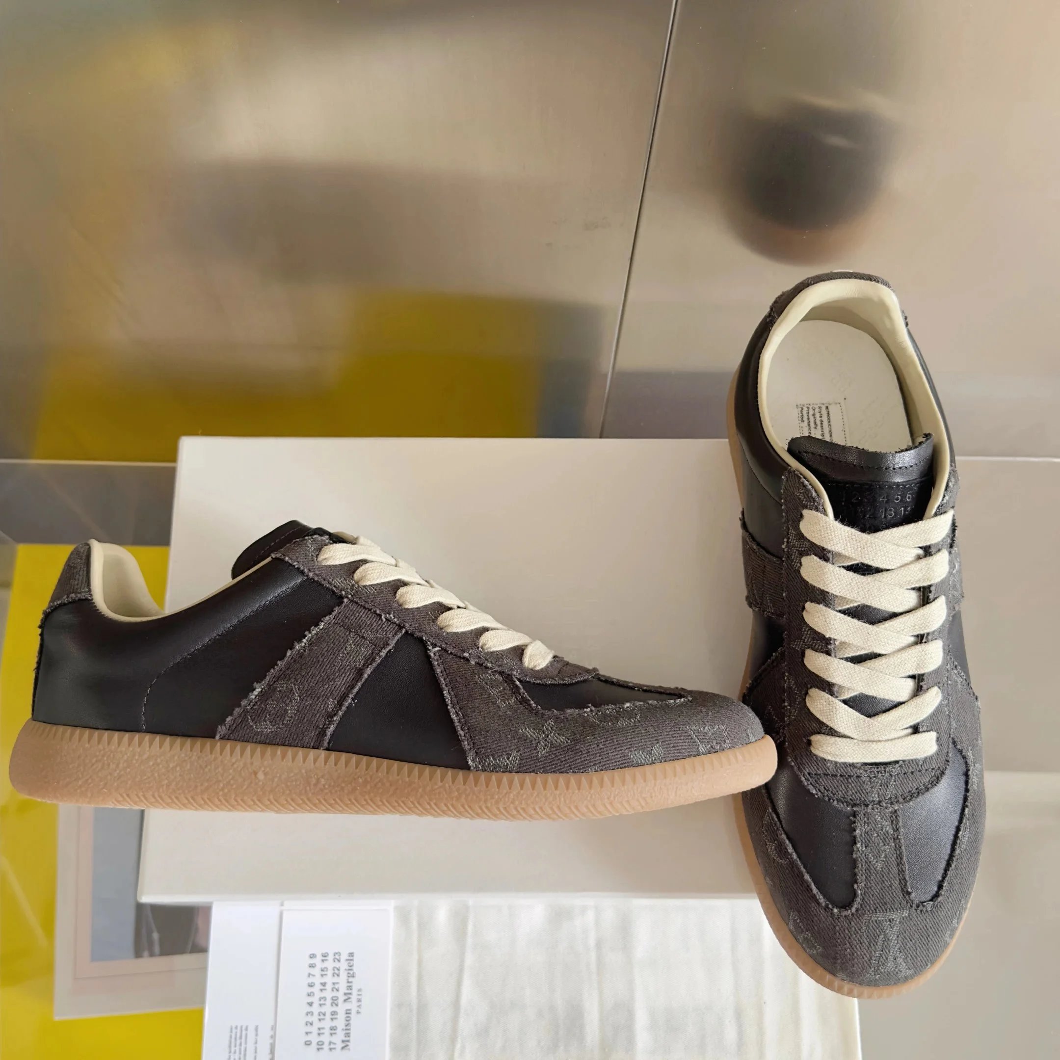 Maison Margiela Replica Sneakers Mint Green and Gray Sneakers - 32