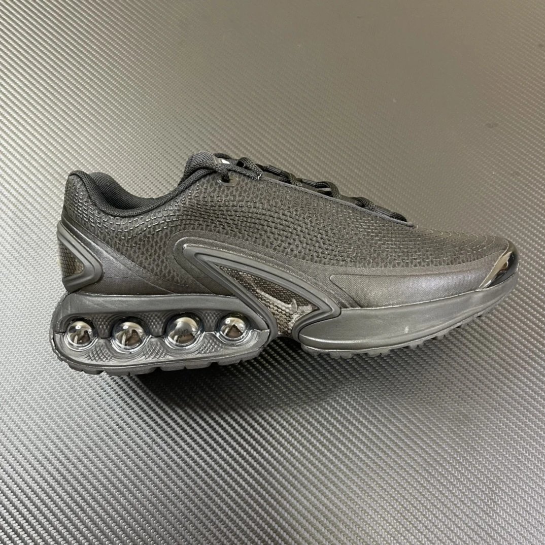 Nike Air Max Dn White/Black/Green Sneakers - 26