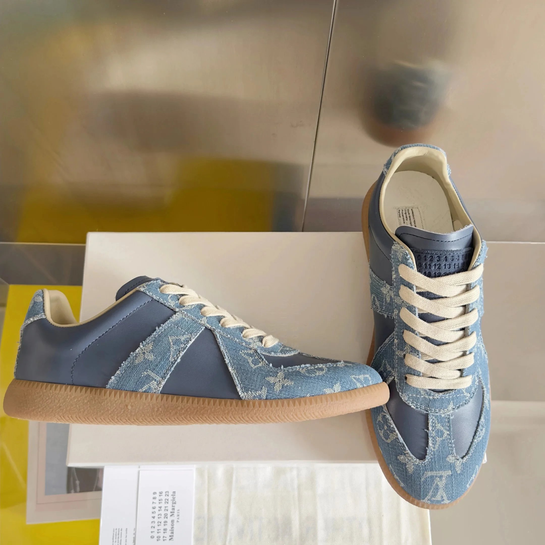 Maison Margiela Replica Sneakers Mint Green and Gray Sneakers - 7