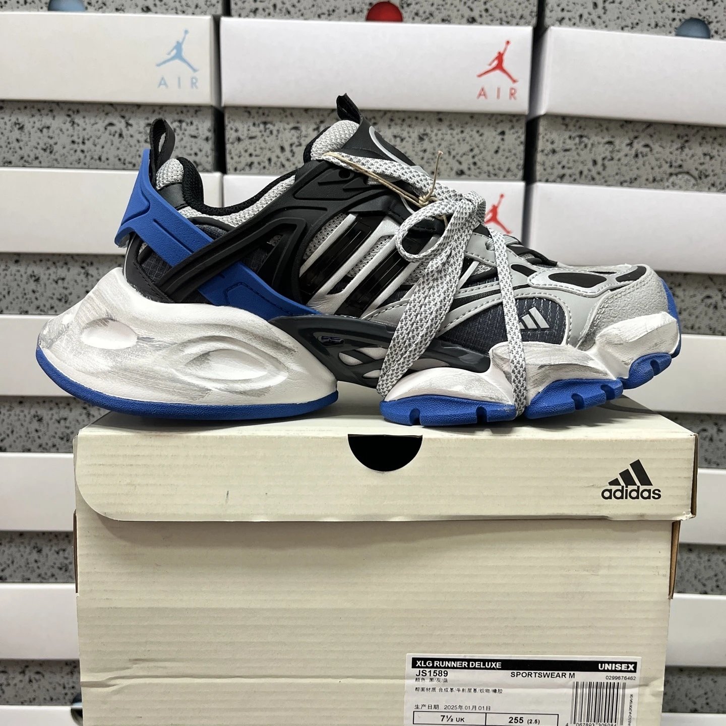 SK01-18262