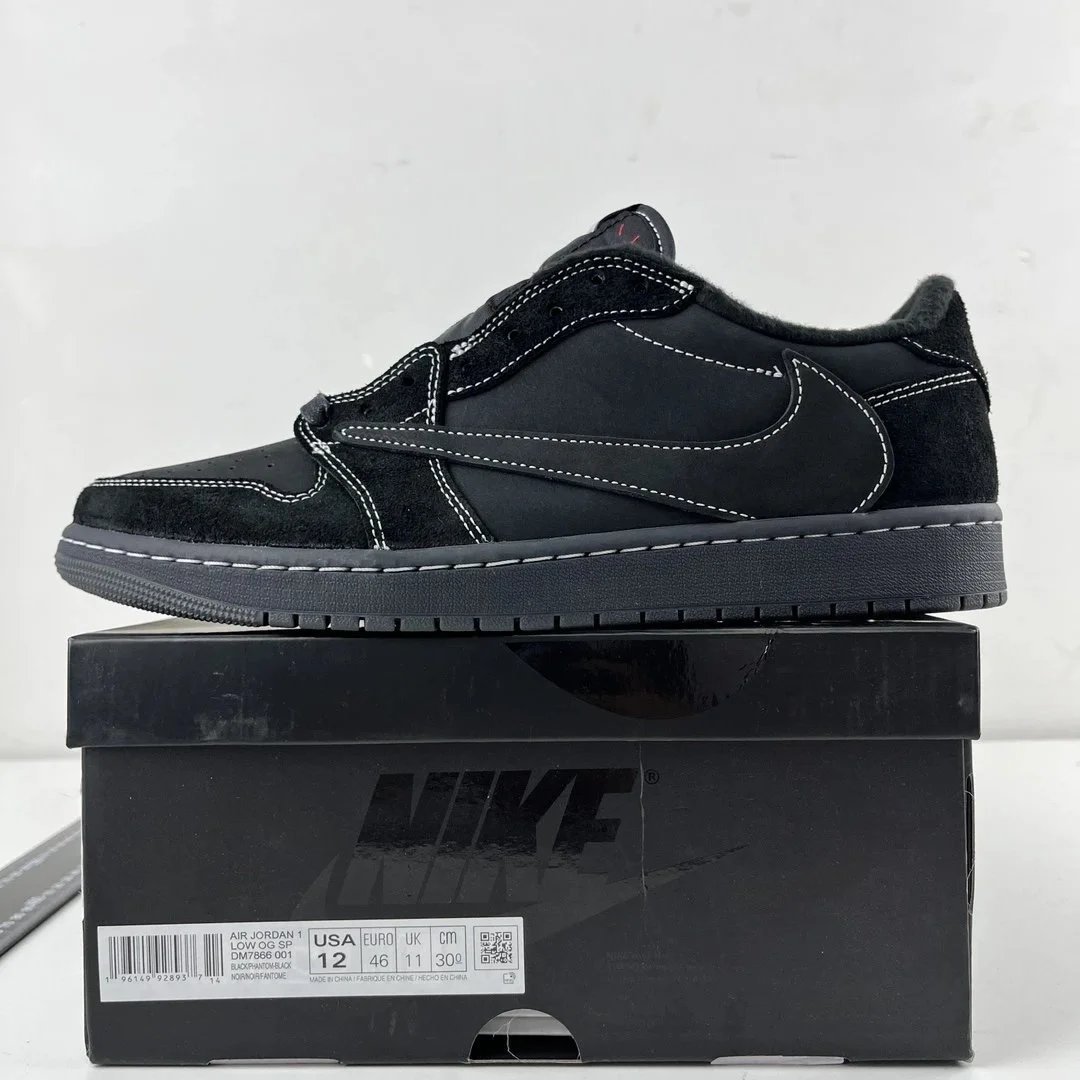 Nike x Travis Scott Air Jordan 1 Low OG 'Cactus Jack' Navy Sneakers - 32