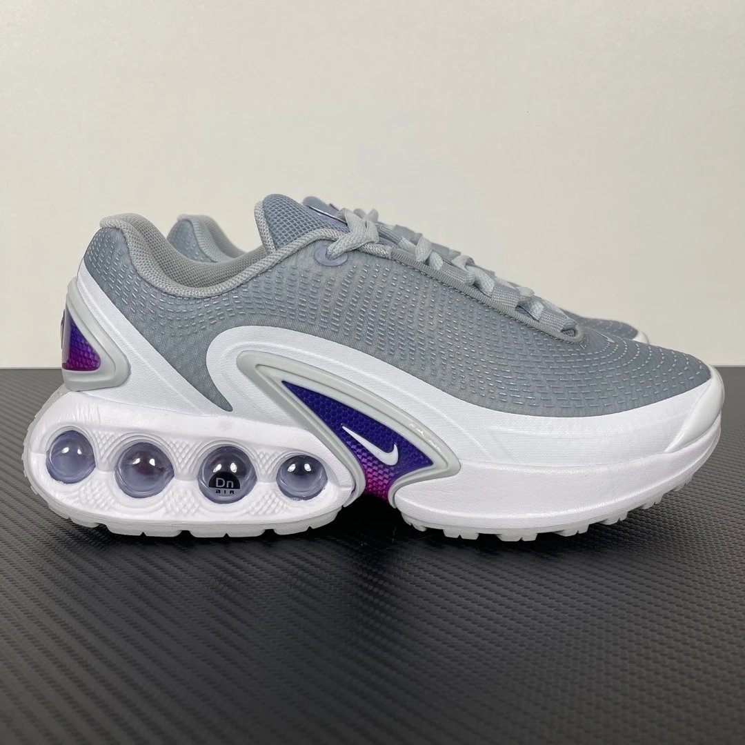 Nike Air Max Dn White/Black/Green Sneakers - 15