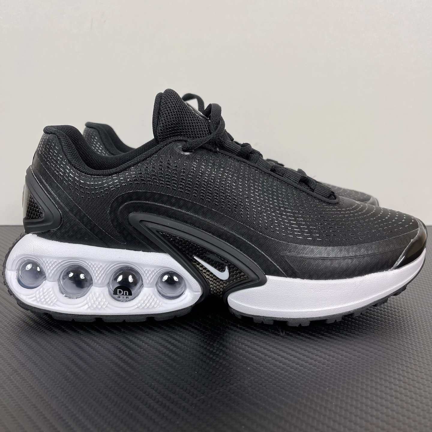 Nike Air Max Dn White/Black/Green Sneakers - 20