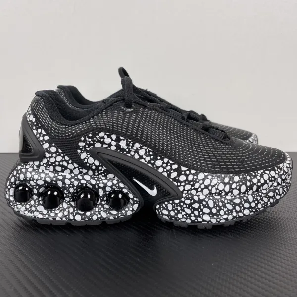 Nike Air Max Dn White/Black/Green Sneakers - 12