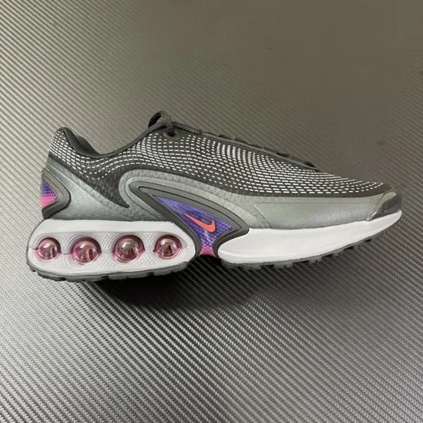 Nike Air Max Dn White/Black/Green Sneakers - 27