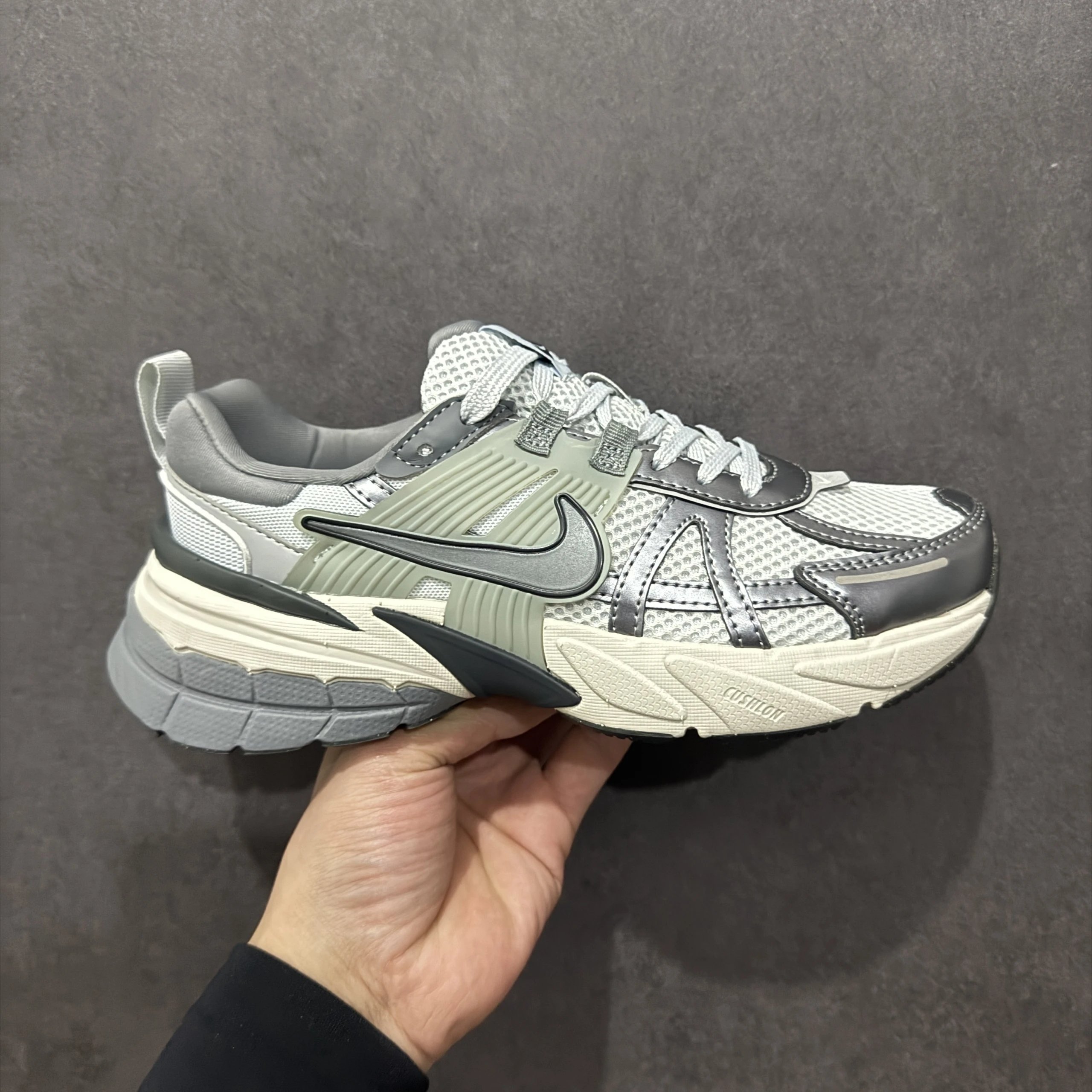【GC Batch】 Nike V2K