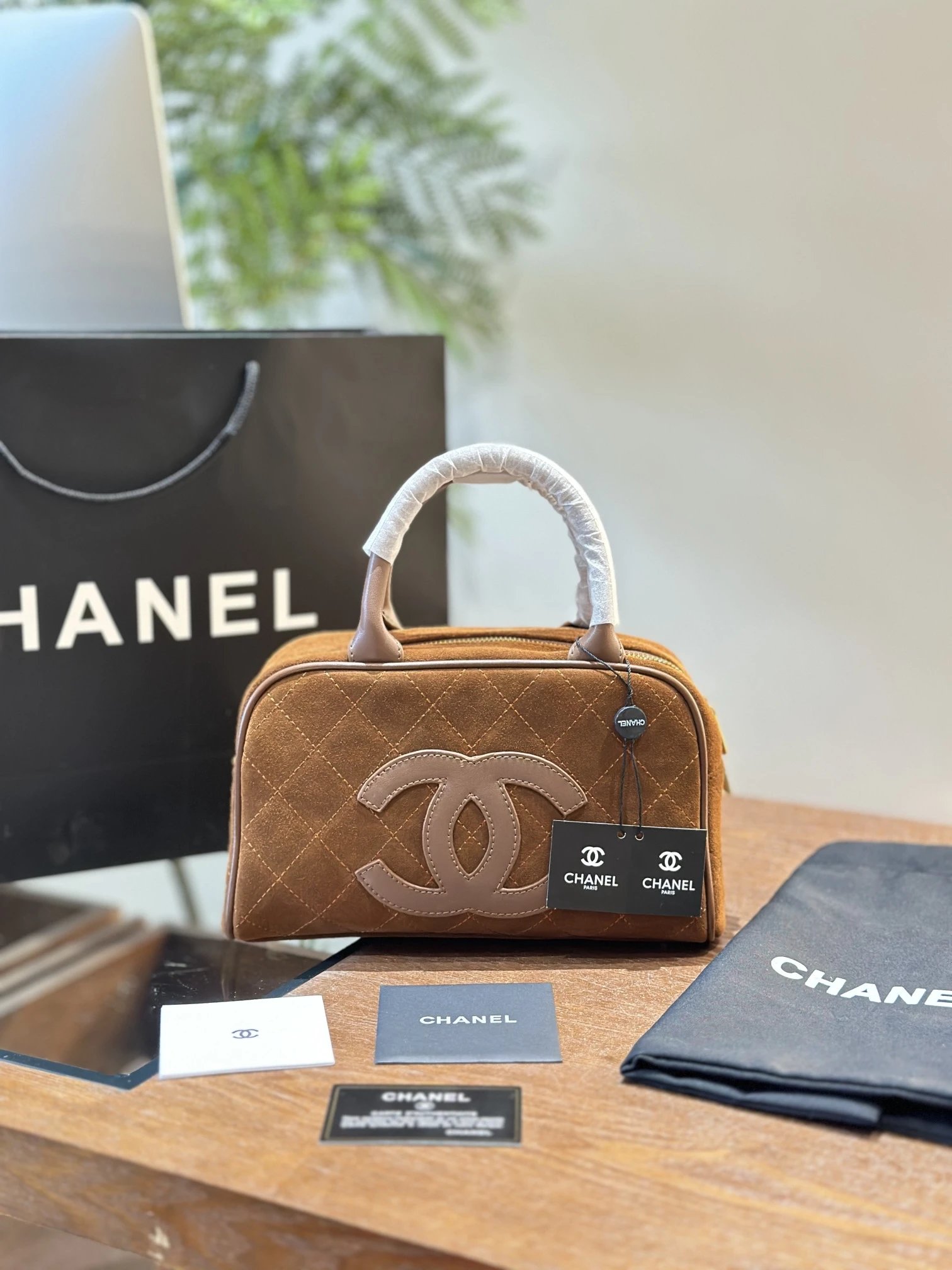 Ch*nel Handbags - 133700