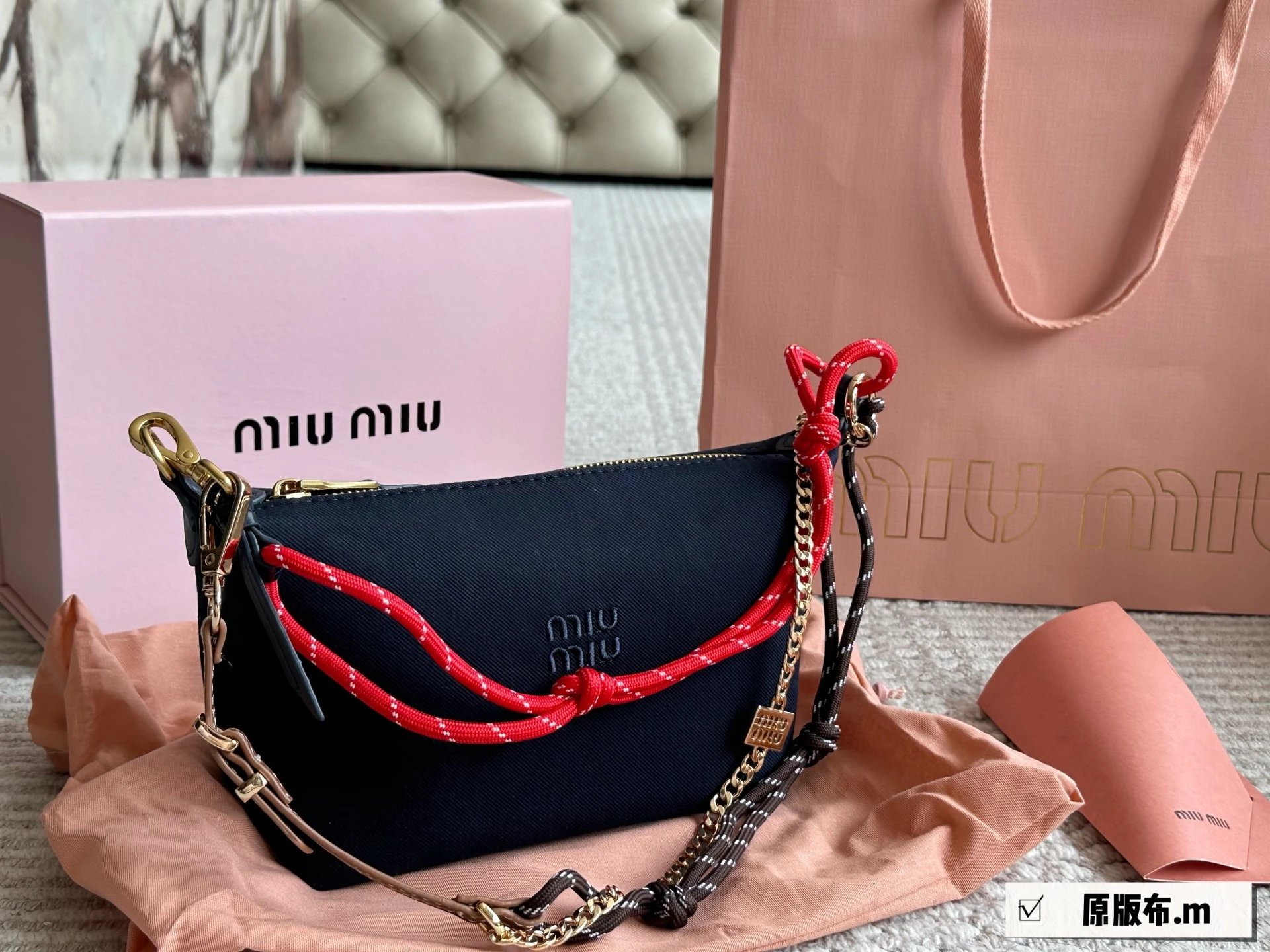 M*um*u Handbags - 133463