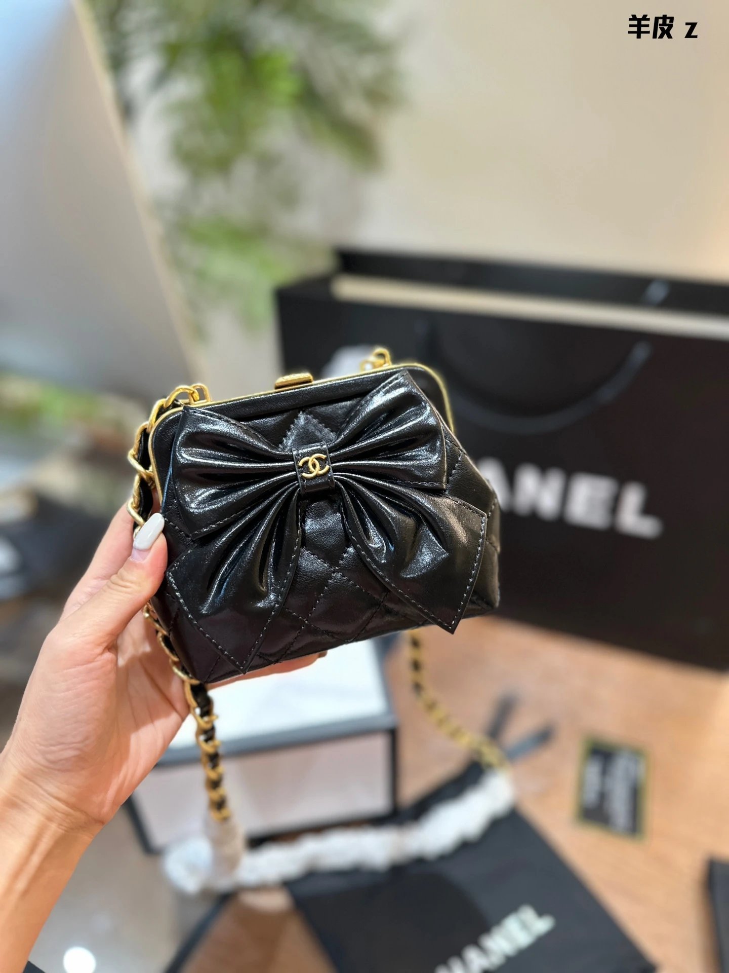 Ch*nel Handbags - 132737