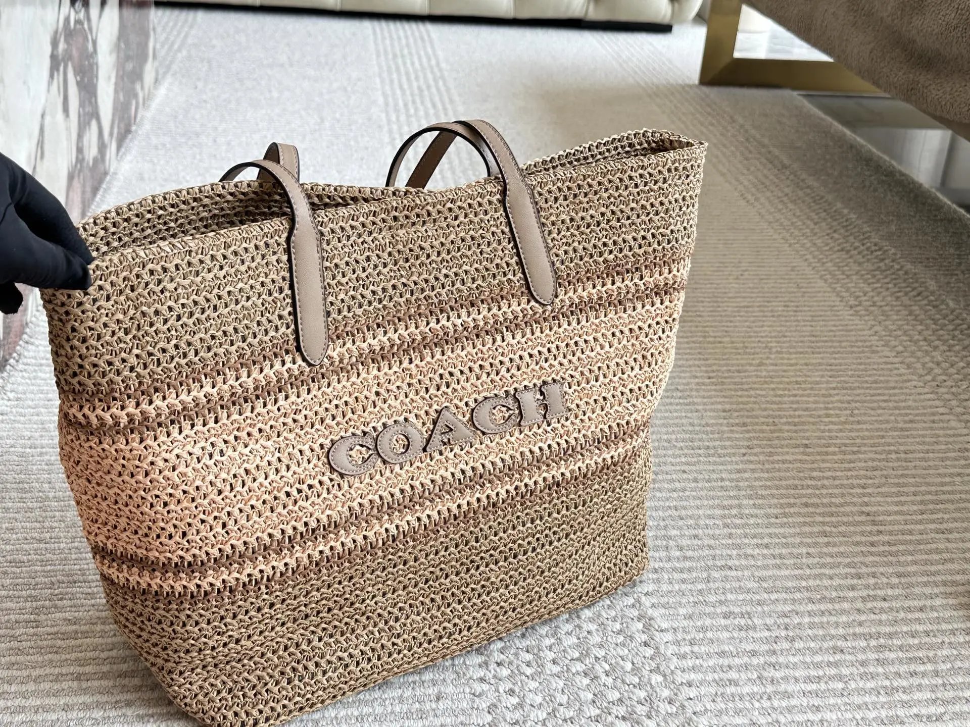 B*l*nciaga Handbags  30*44cm - 133547