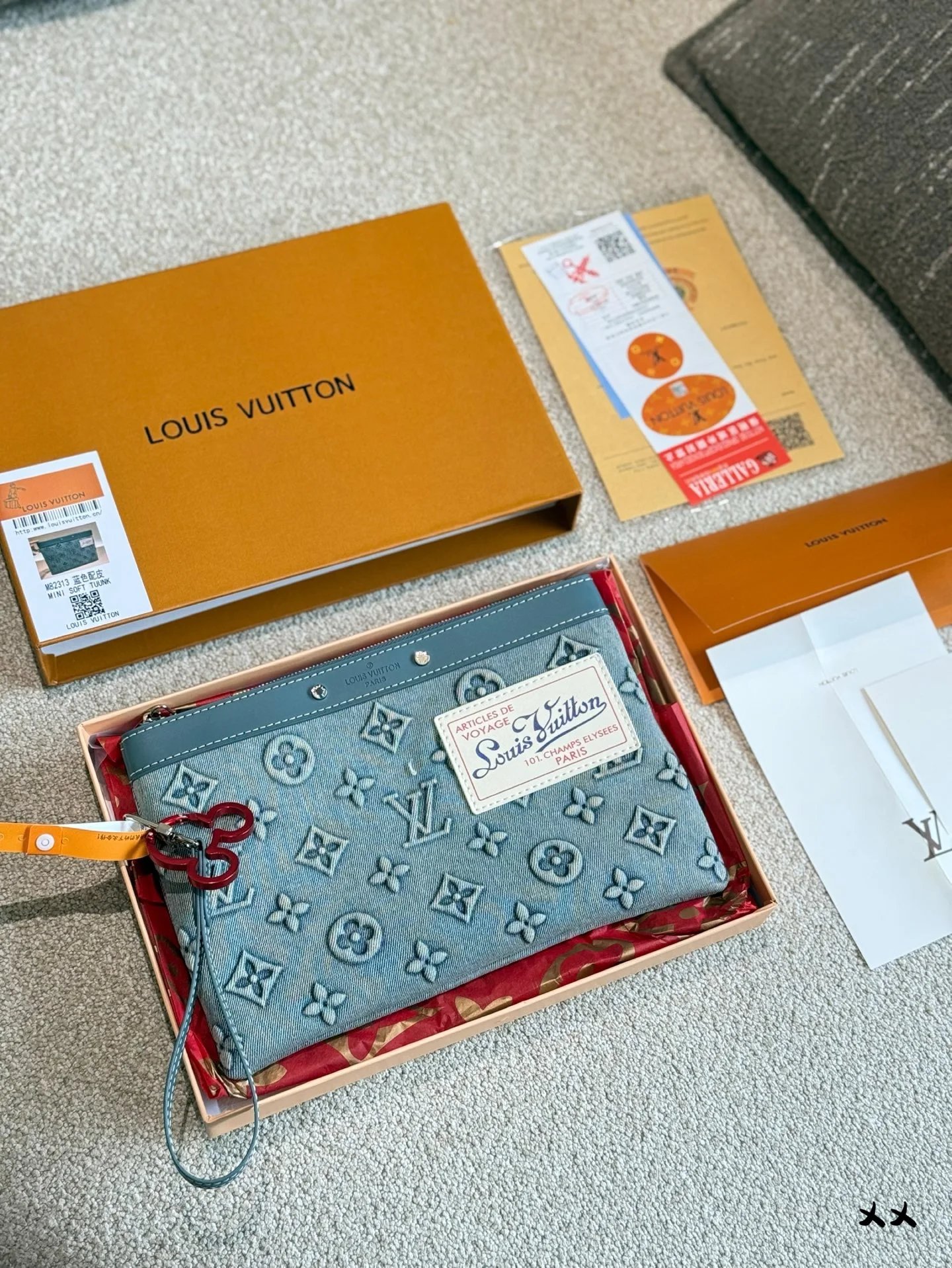 L*uis V*itton Handbags LL - 133727