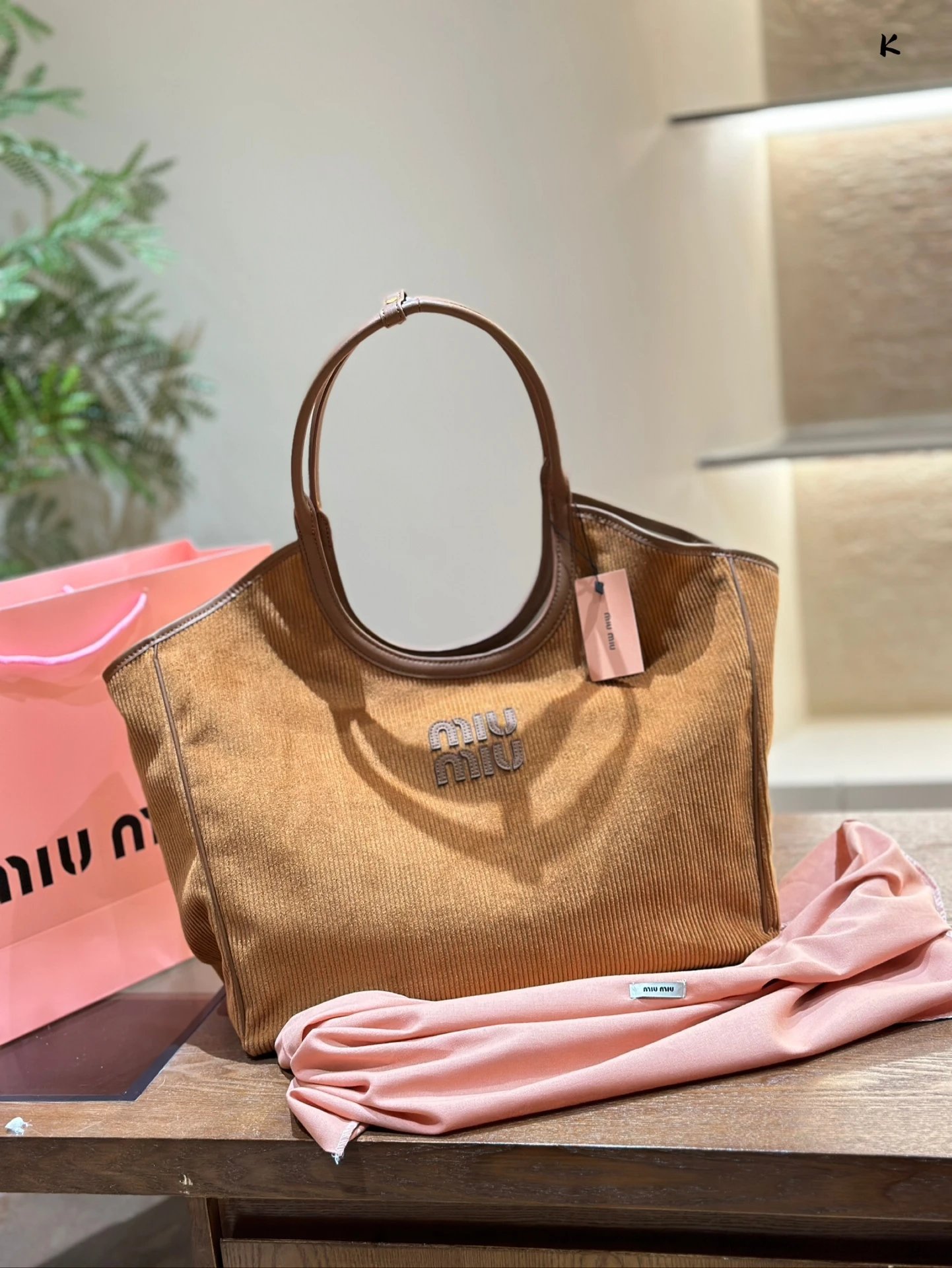 M*um*u Handbags - 133719