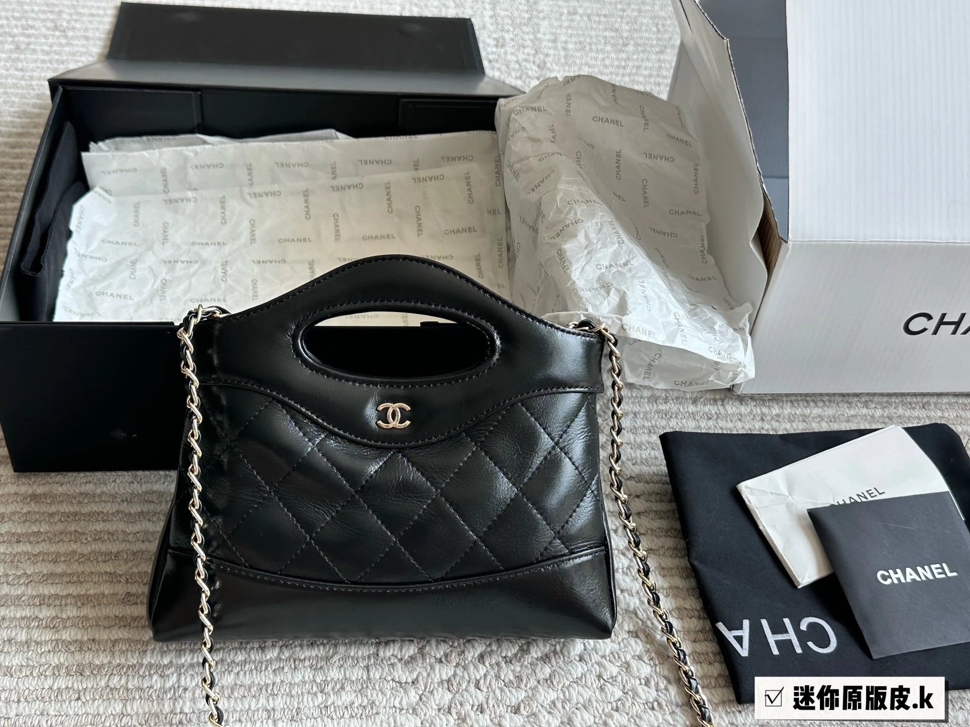 Ch*nel Handbags - 132784