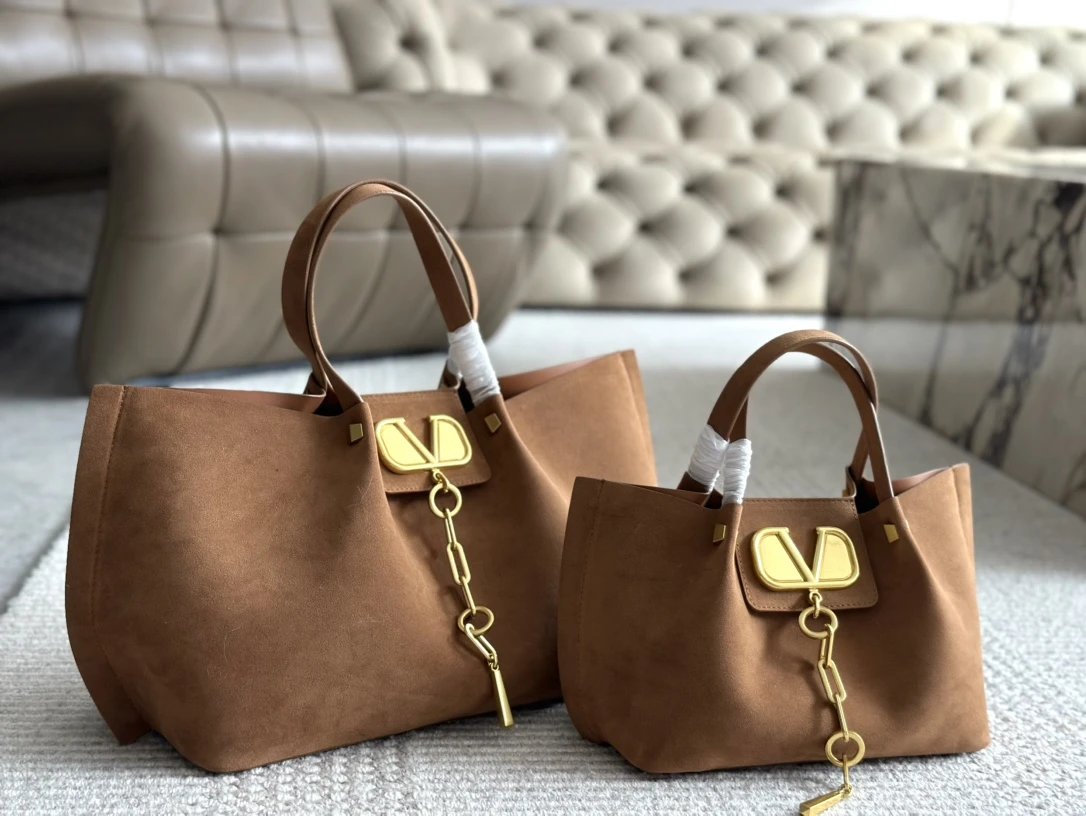V*lentino Handbags - 133660