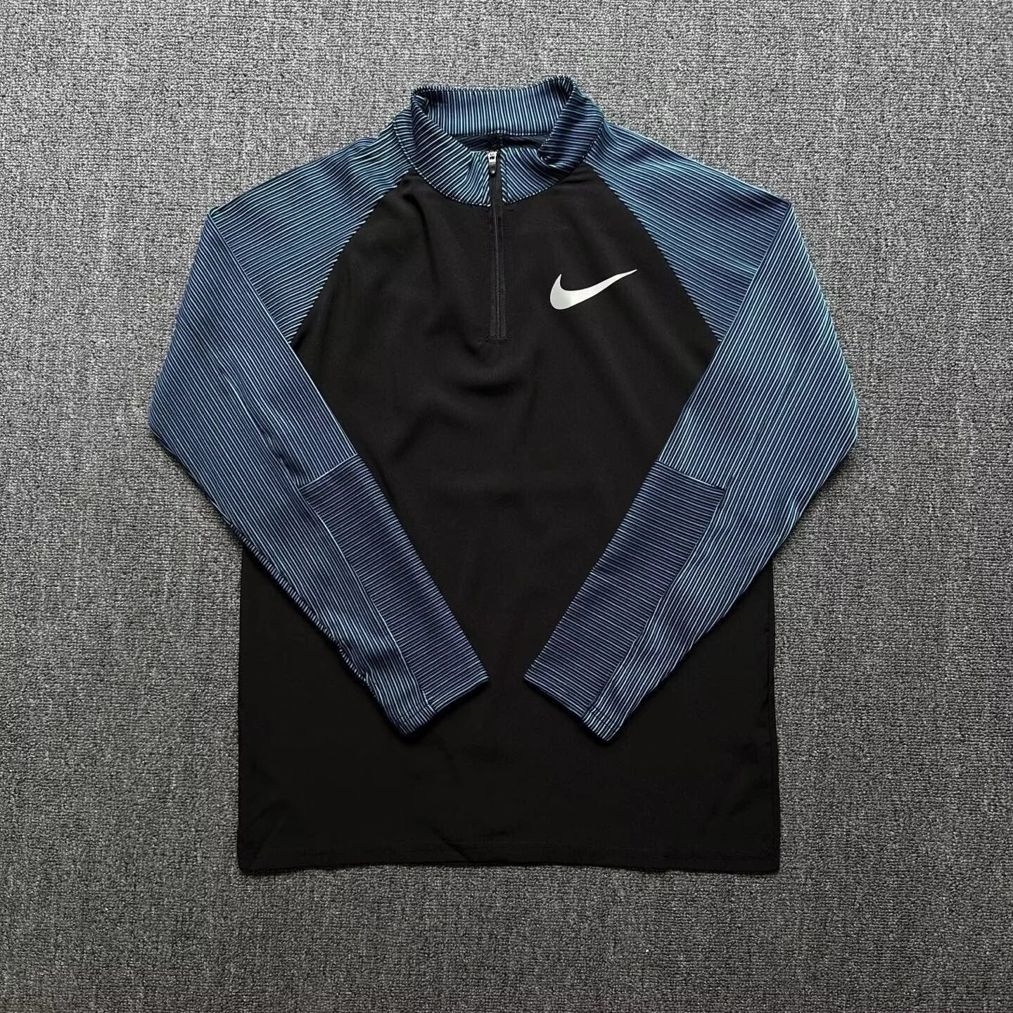 Ribbed Half-Zip-02