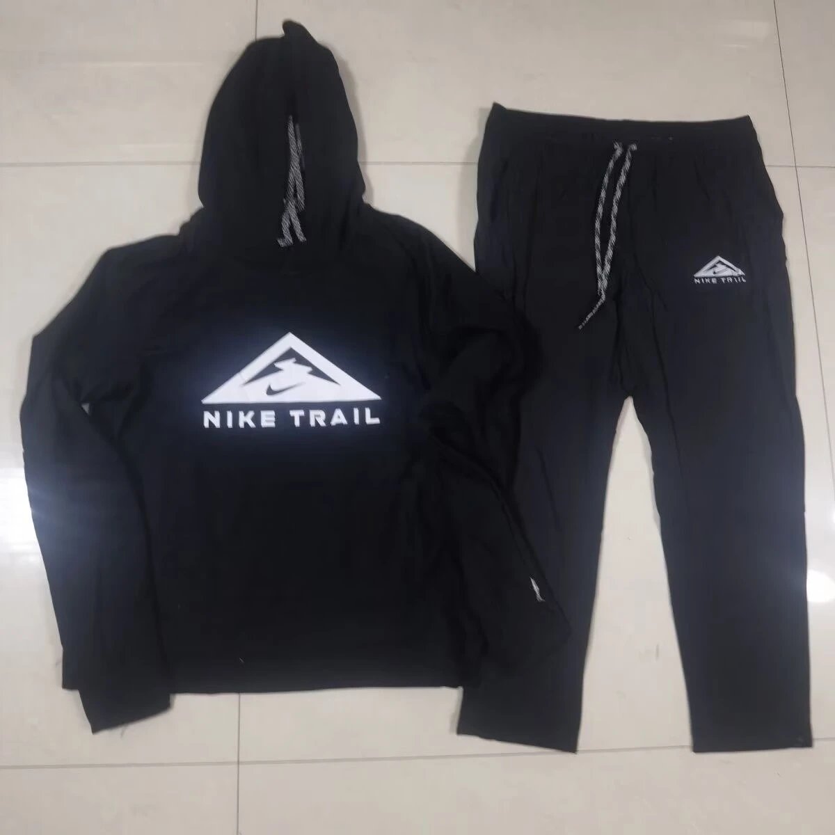 Nike Jackets Hooded graphic windbreaker jacket — NK sweatshirt sports set
