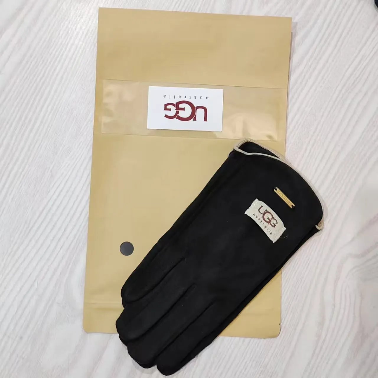 Size 31 (Men's Black)