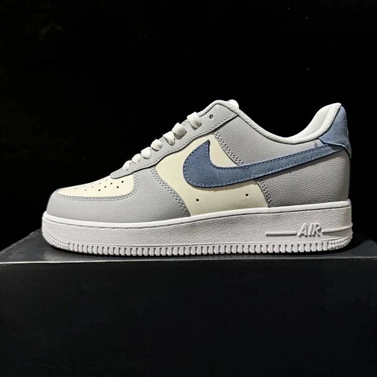 纯原**版本 老郑一手工厂现货实拍 空军一号AF1 Nike Air Force 1 '07 LV8 AF1 舒适柔软 防滑耐磨 潮流百搭 低帮 板鞋 男女同款 蓝白色