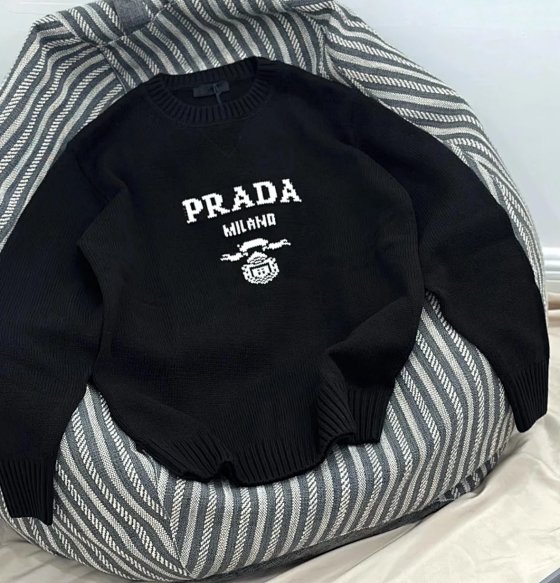 Sweater on WhatsApp+86 150 8026 7177