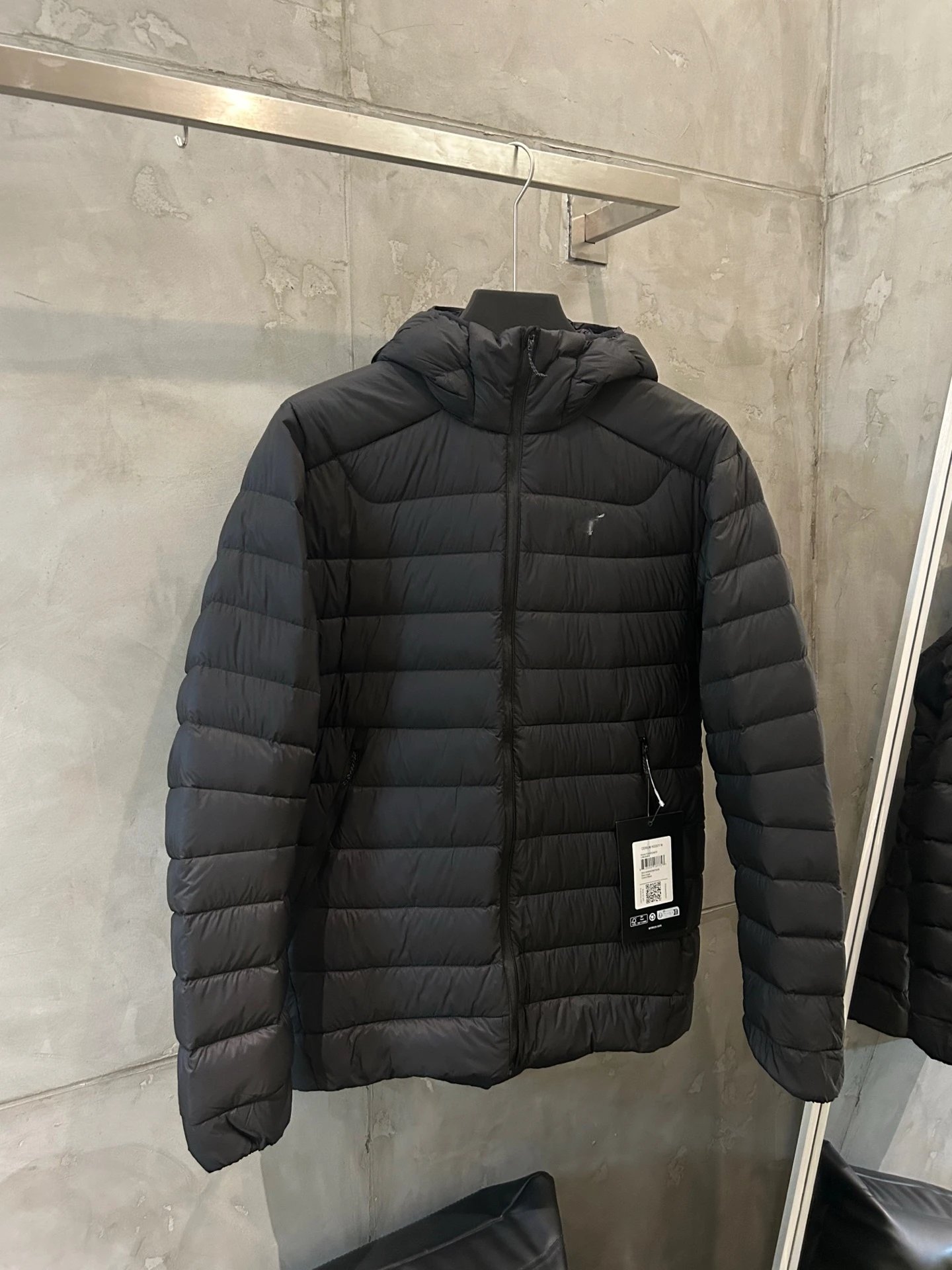 Cerium 鹅绒 黑色