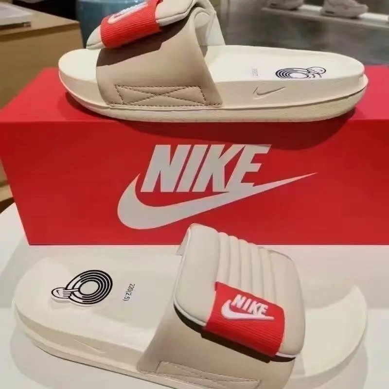 nike小标卡其色