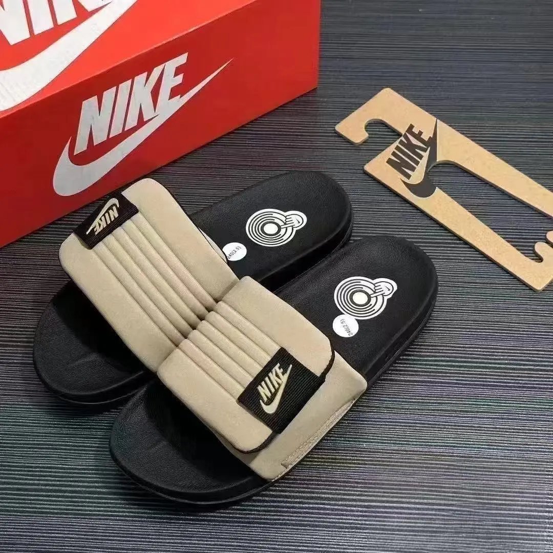 Nike Small Logo Brown