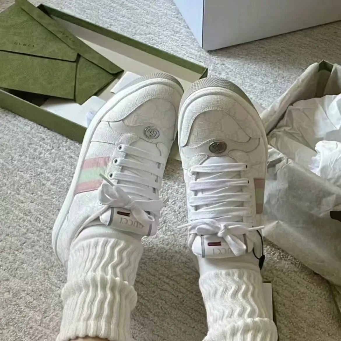 Dirty shoes 14