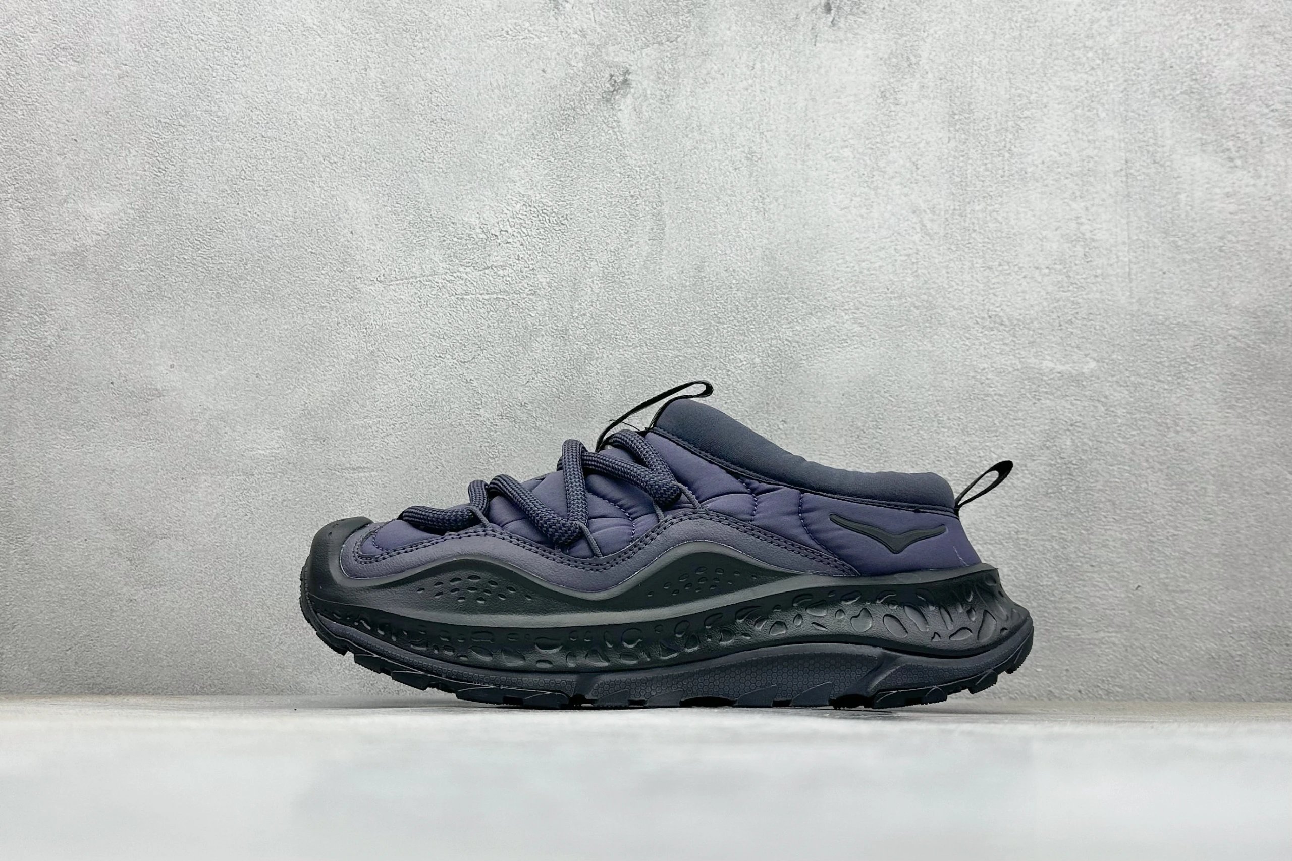 HOKA(15)