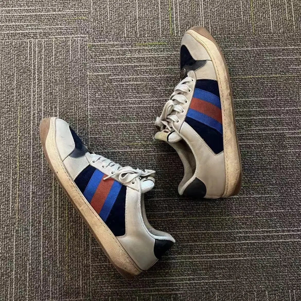 Dirty Shoes 12