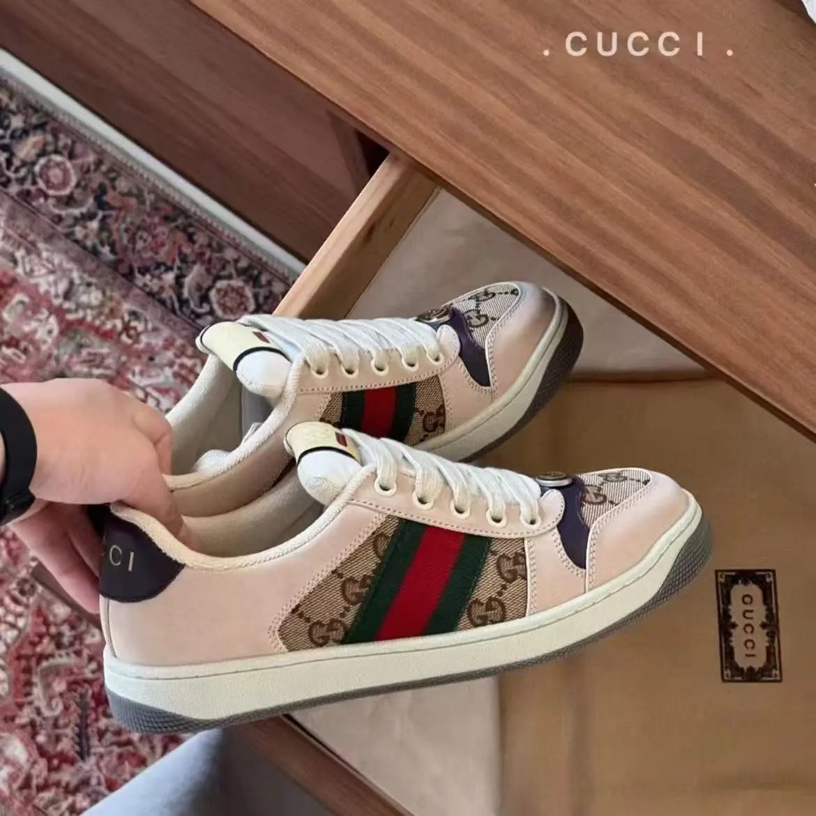 Dirty Shoes 11