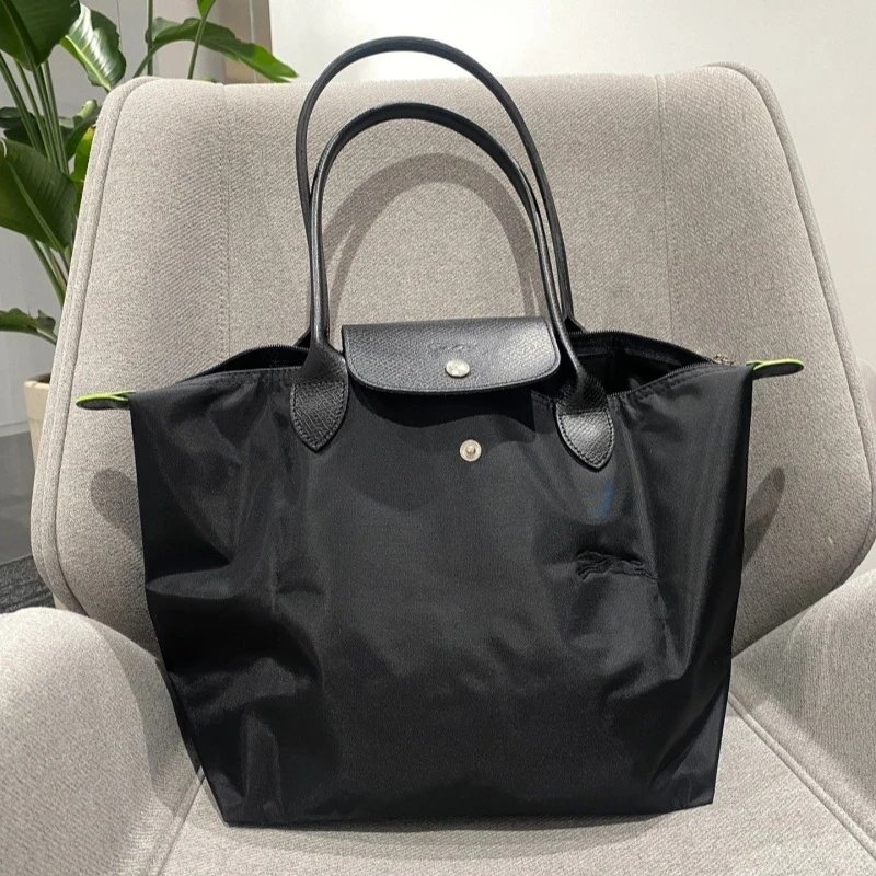 Eco-friendly black