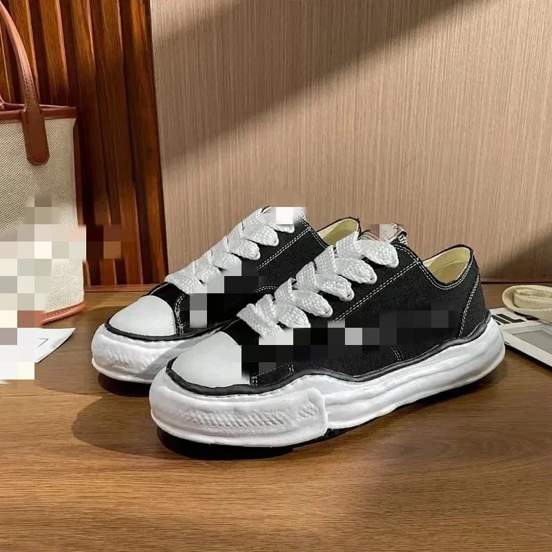 Canvas Black Low-Top